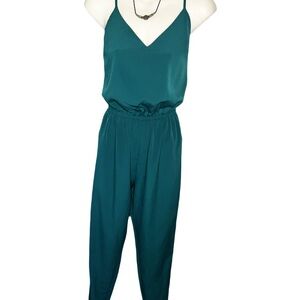 Forever 21 Green Sleeveless Jumpsuit with V-Neckline
